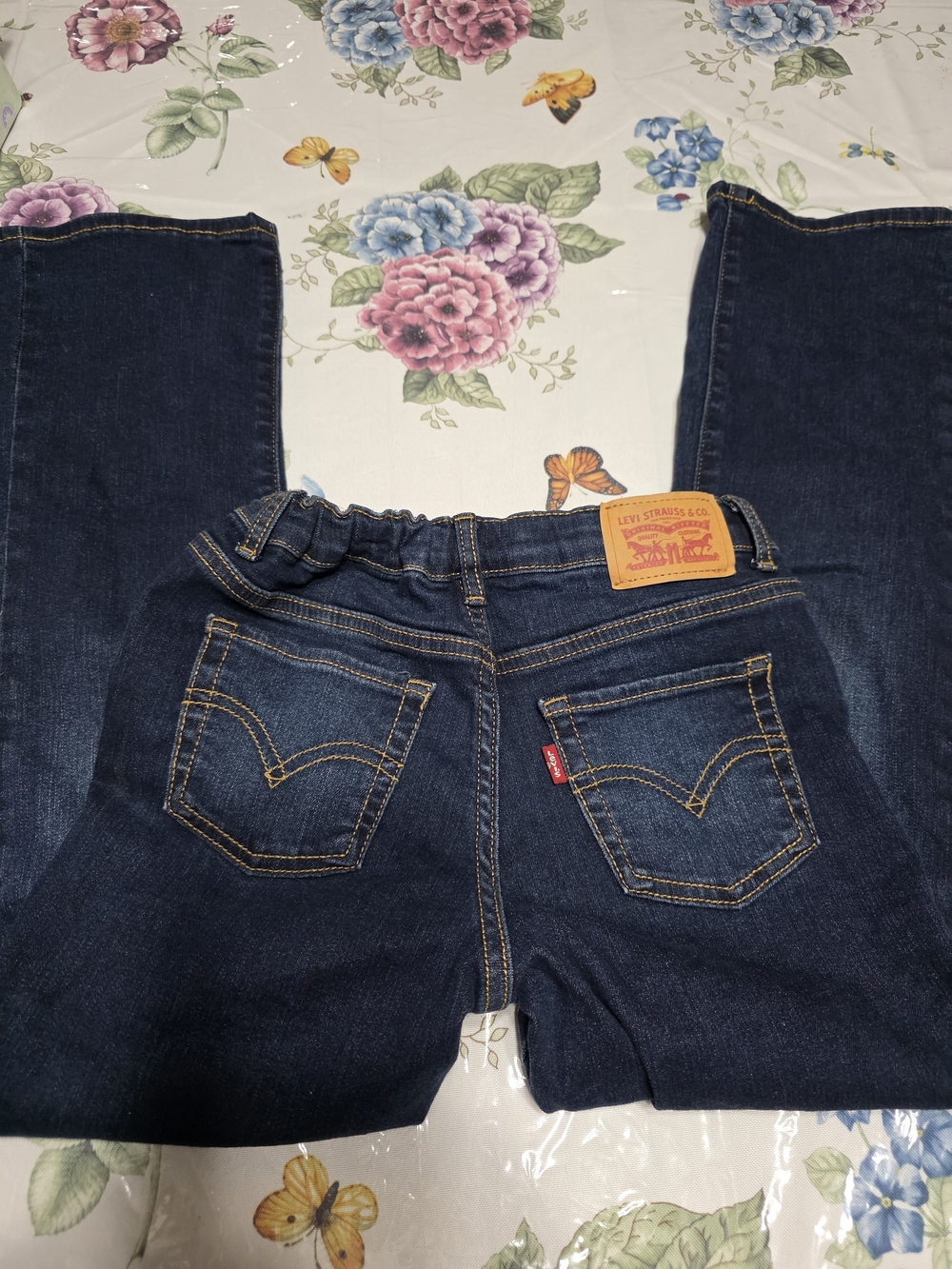 Levi's Dark Indigo Kids Jeans with Gold Stitching